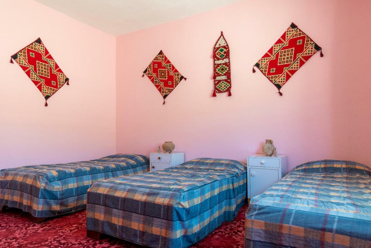 Bed and Breakfast Bedouin Pink Ecohouse Вади Муса Экстерьер фото