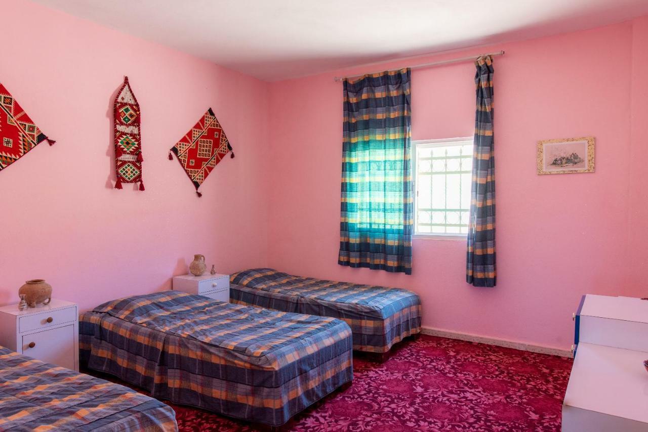 Bed and Breakfast Bedouin Pink Ecohouse Вади Муса Экстерьер фото