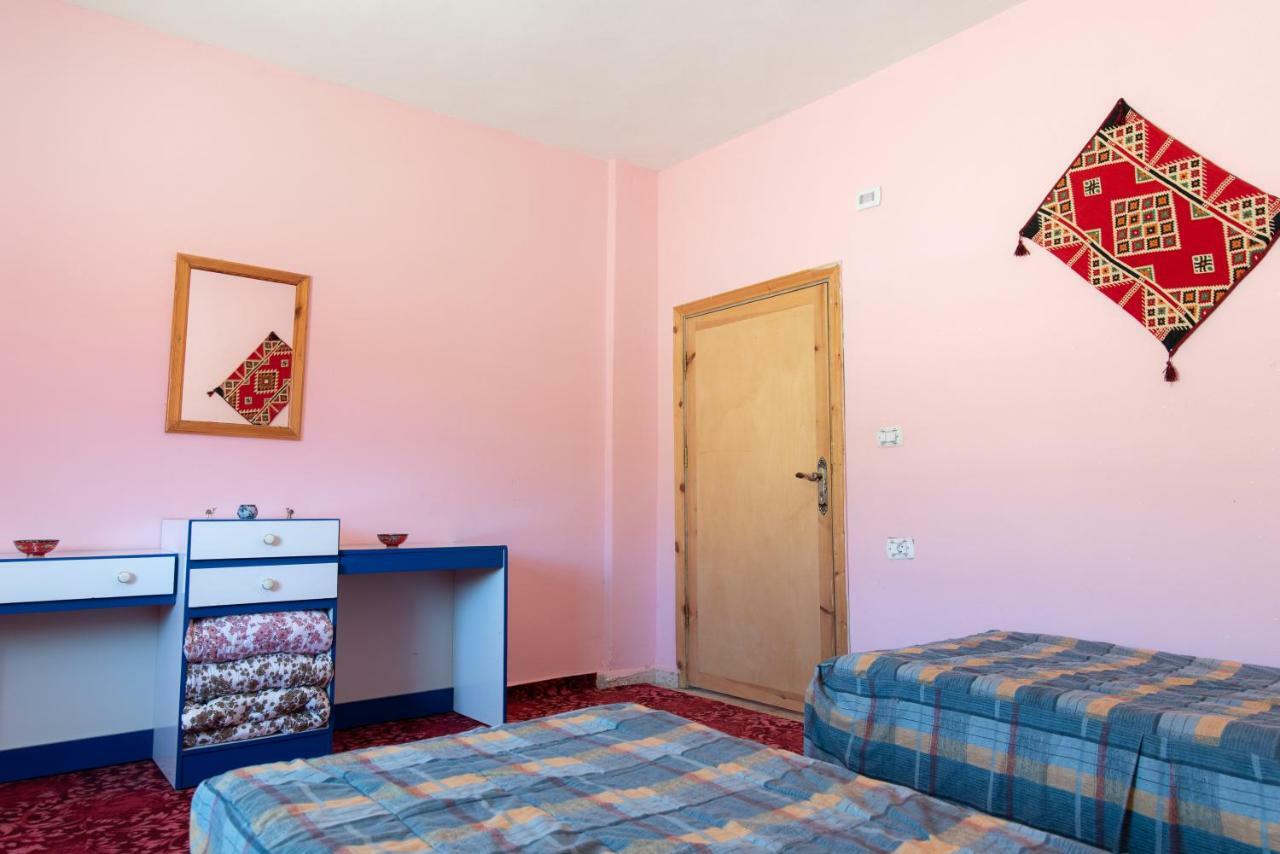 Bed and Breakfast Bedouin Pink Ecohouse Вади Муса Экстерьер фото